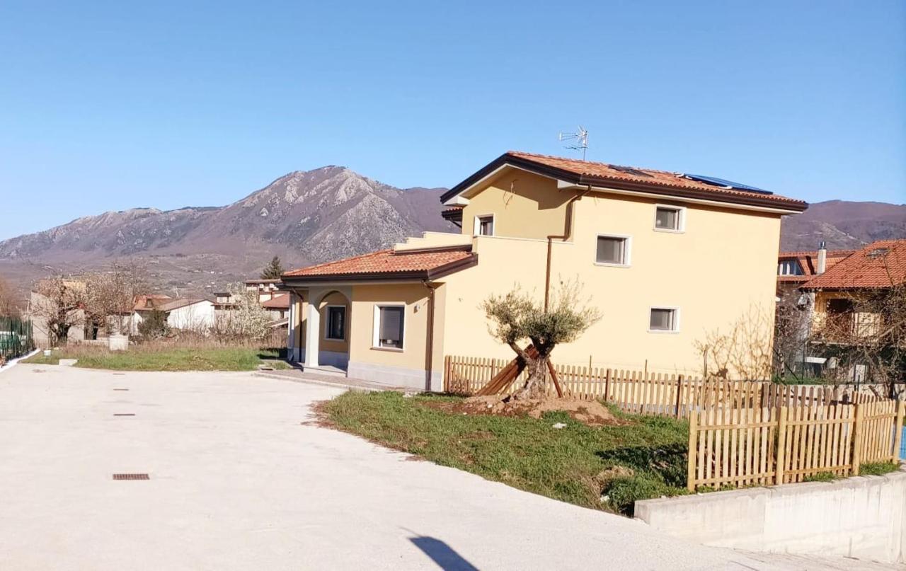 Horse House Montella Exterior foto